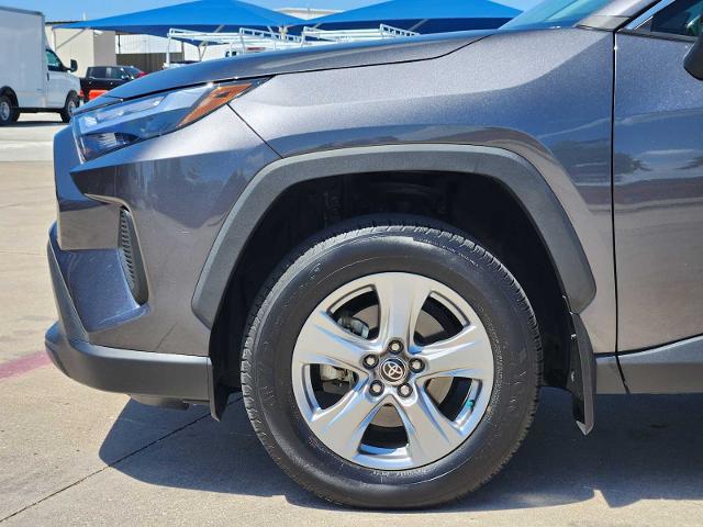 2022 Toyota RAV4 Vehicle Photo in DENTON, TX 76210-9321
