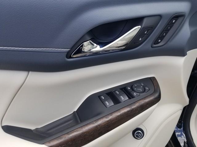 2023 GMC Acadia Vehicle Photo in ELYRIA, OH 44035-6349