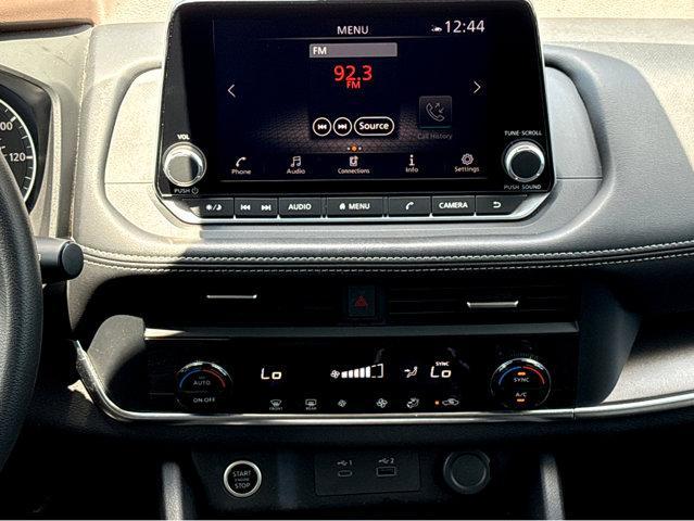 2023 Nissan Rogue Vehicle Photo in Savannah, GA 31419