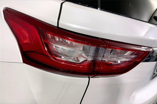 2021 Chevrolet Traverse Vehicle Photo in KANSAS CITY, MO 64114-4502