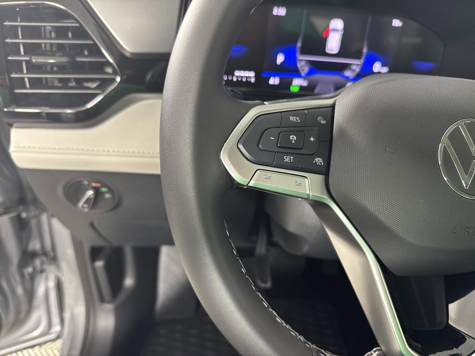 2025 Volkswagen Taos Vehicle Photo in Georgetown, TX 78626