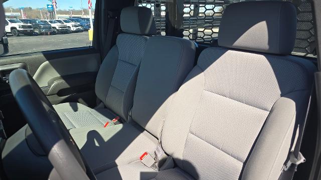 2024 Chevrolet Silverado Chassis Cab Vehicle Photo in INDEPENDENCE, MO 64055-1314