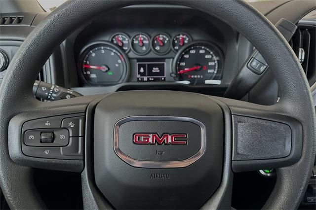 2024 GMC Sierra 2500 HD Vehicle Photo in ELK GROVE, CA 95757-8703