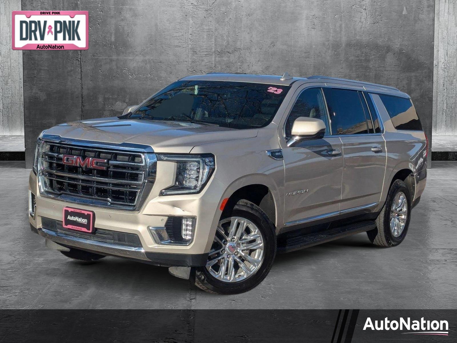 2023 GMC Yukon XL Vehicle Photo in LONE TREE, CO 80124-2750