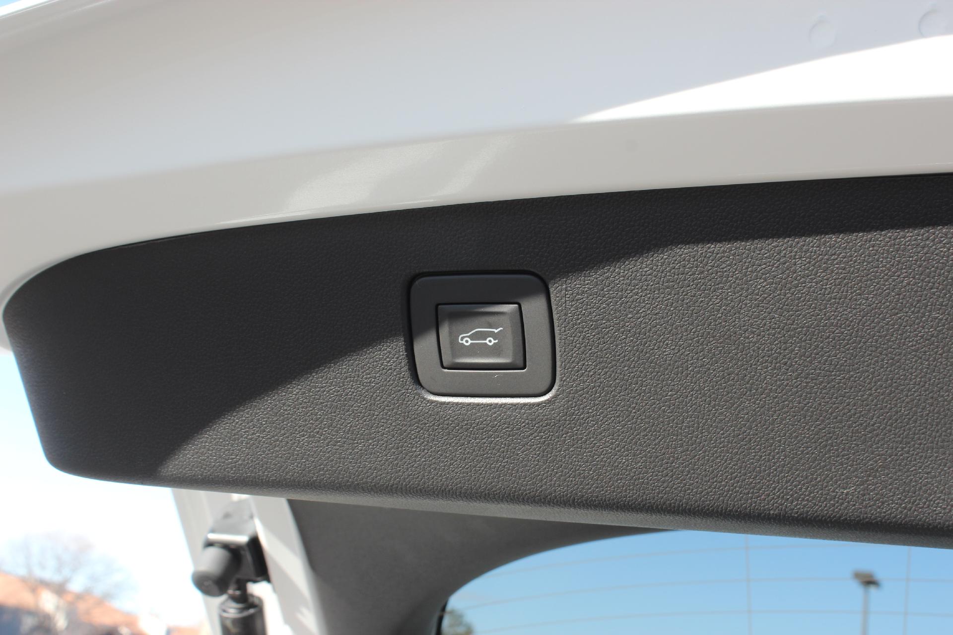 2025 Buick Envista Vehicle Photo in AURORA, CO 80012-4011