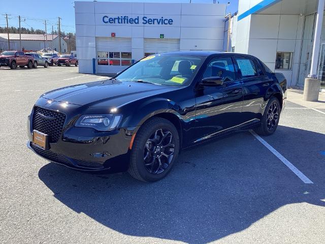2022 Chrysler 300 Vehicle Photo in Gardner, MA 01440