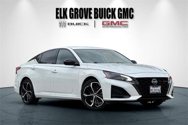 Used 2023 Nissan Altima SR with VIN 1N4BL4CV1PN409495 for sale in Elk Grove, CA