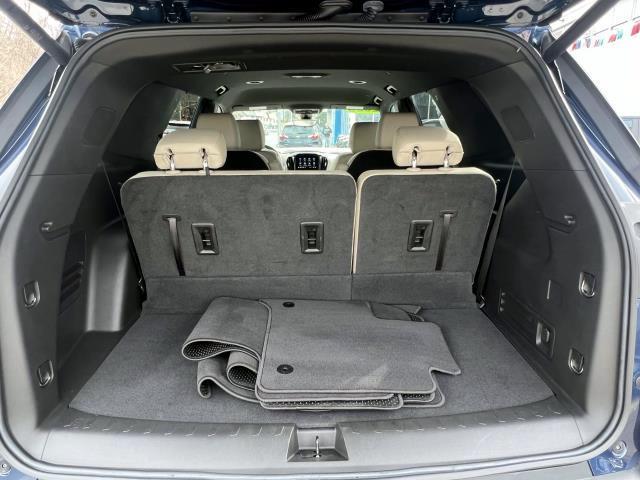 2023 Chevrolet Traverse Vehicle Photo in Roslyn, NY 11576