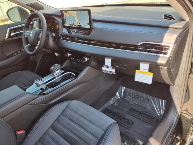 2025 Mitsubishi Outlander Vehicle Photo in Tampa, FL 33612