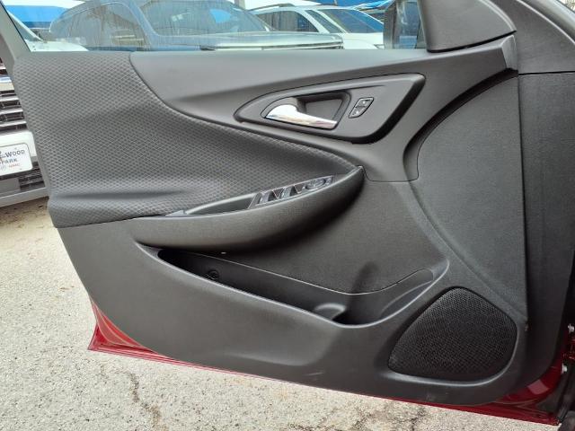 2025 Chevrolet Malibu Vehicle Photo in Denton, TX 76205