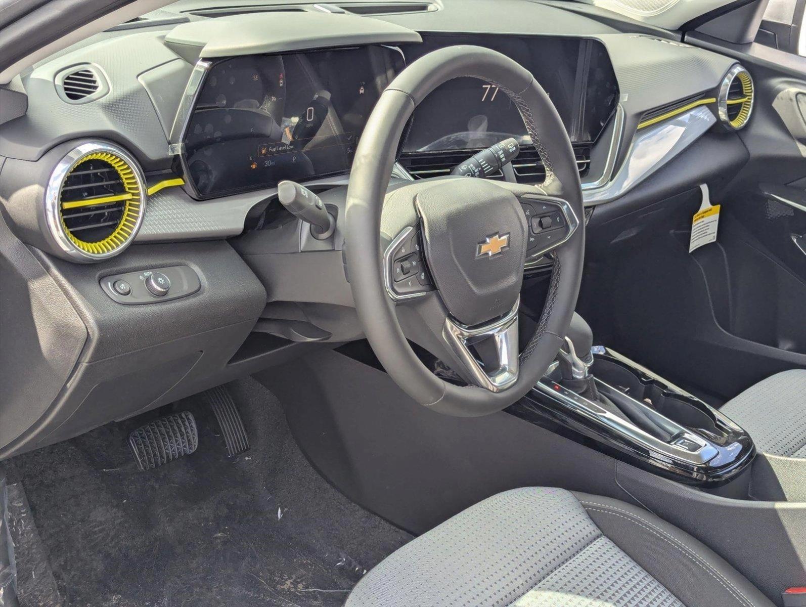 2025 Chevrolet Trax Vehicle Photo in PEMBROKE PINES, FL 33024-6534
