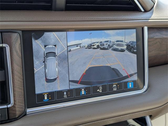 2021 GMC Yukon XL Vehicle Photo in AURORA, CO 80012-4011
