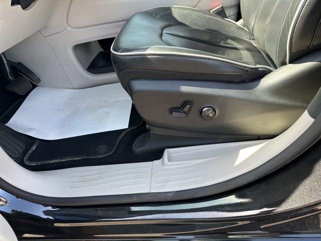 2021 Chrysler Pacifica Vehicle Photo in MEDINA, OH 44256-9631