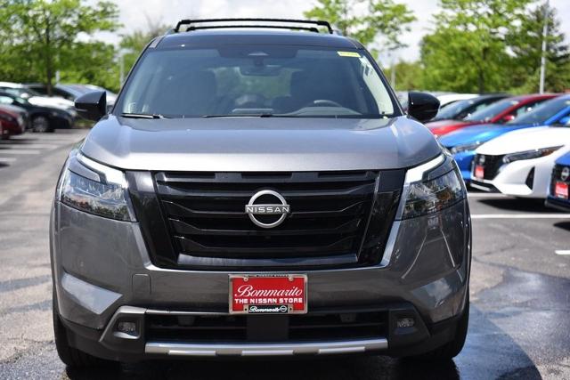 2025 Nissan Pathfinder Vehicle Photo in Ballwin, MO 63011