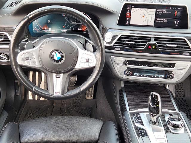 2022 BMW 740i xDrive Vehicle Photo in PLANO, TX 75024