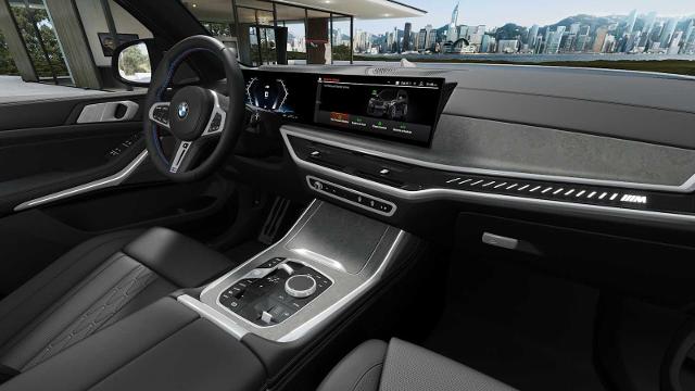 2026 BMW X7 M60i Vehicle Photo in GRAPEVINE, TX 76051