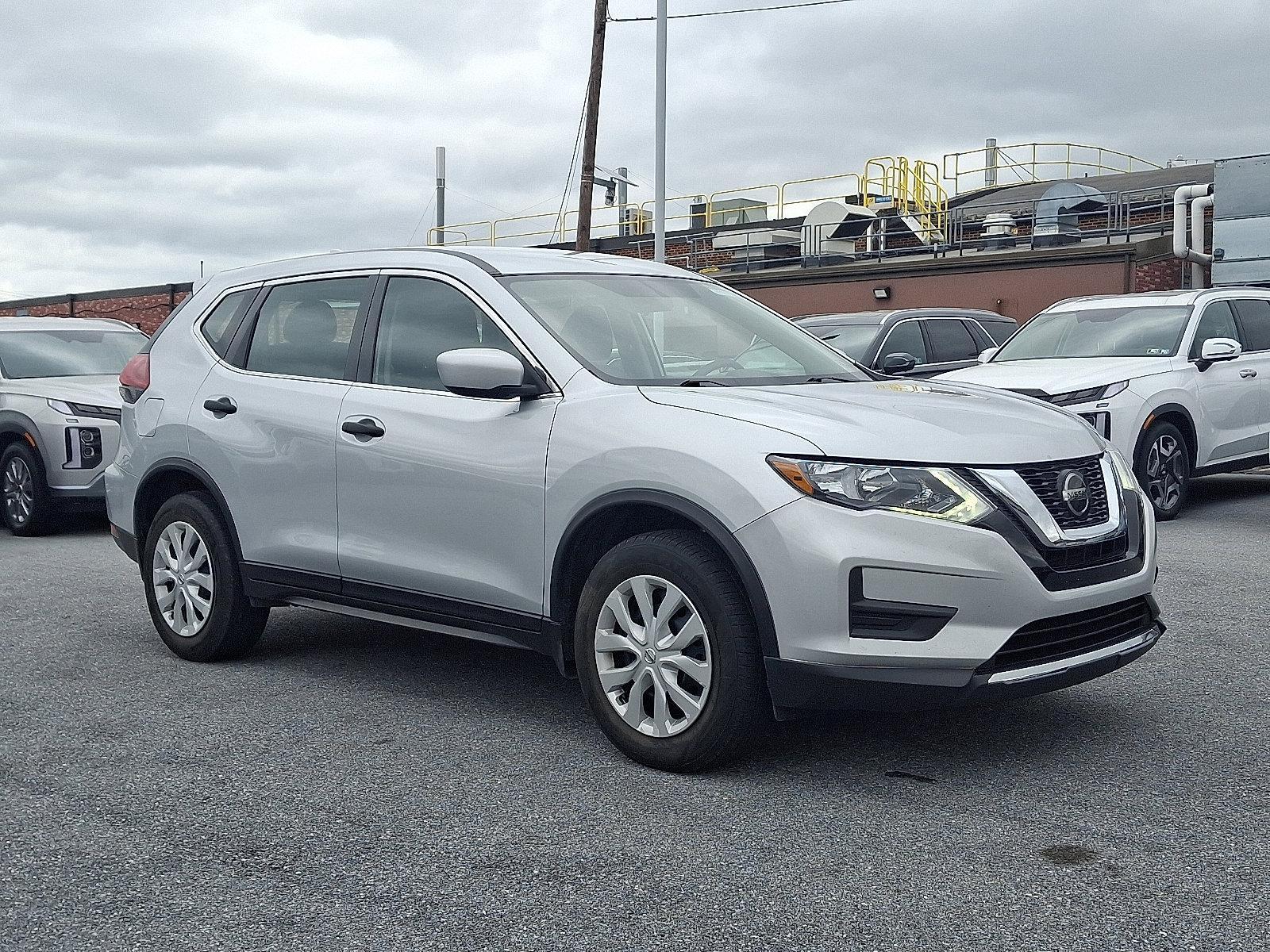 2018 Nissan Rogue Vehicle Photo in Harrisburg, PA 17111