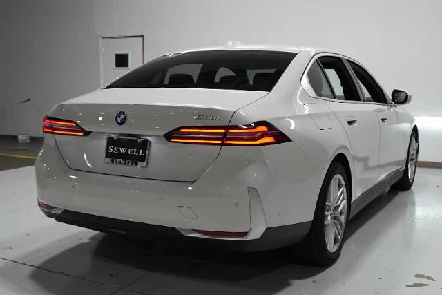 2024 BMW 530i Vehicle Photo in GRAPEVINE, TX 76051