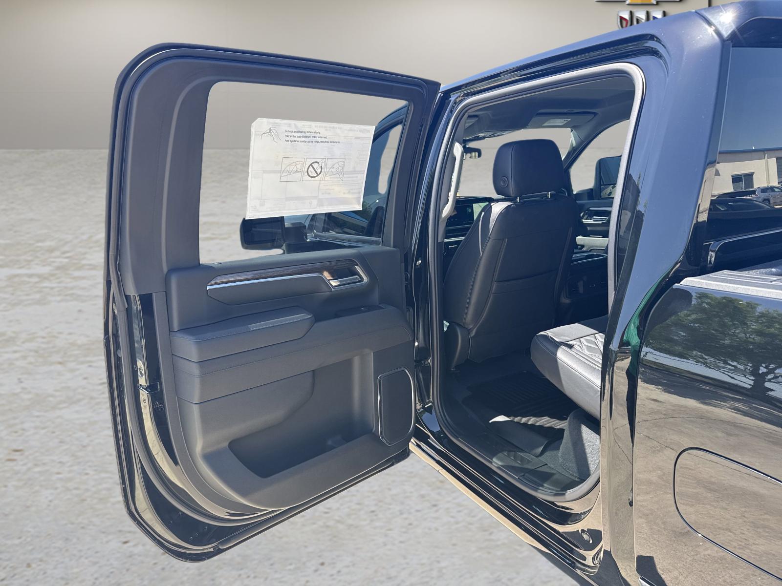 2025 Chevrolet Silverado 2500 HD Vehicle Photo in GEORGETOWN, TX 78626-7508