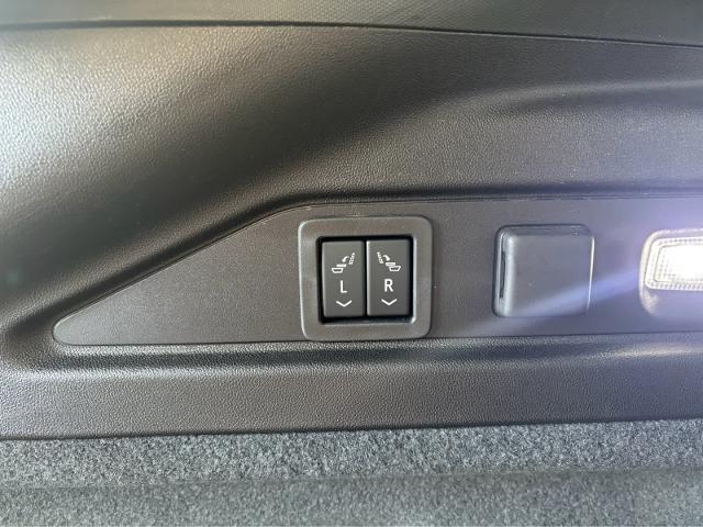 2024 Cadillac LYRIQ Vehicle Photo in Grapevine, TX 76051