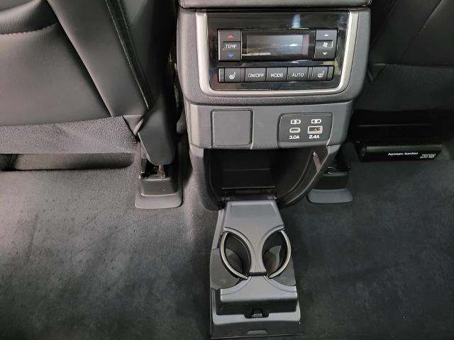 2024 Subaru Ascent Vehicle Photo in Green Bay, WI 54304