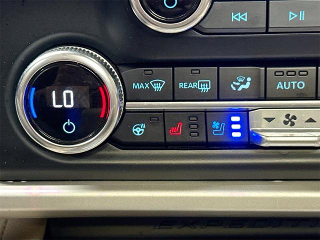 2023 Ford Expedition Vehicle Photo in EVERETT, WA 98203-5662