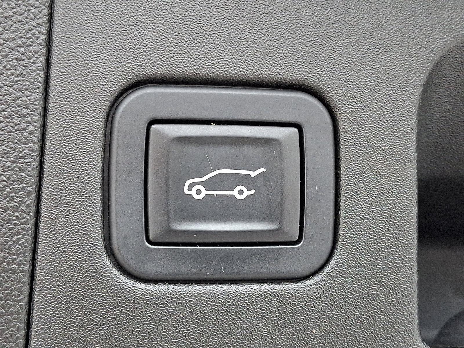 2018 Cadillac XT5 Vehicle Photo in BETHLEHEM, PA 18017-9401