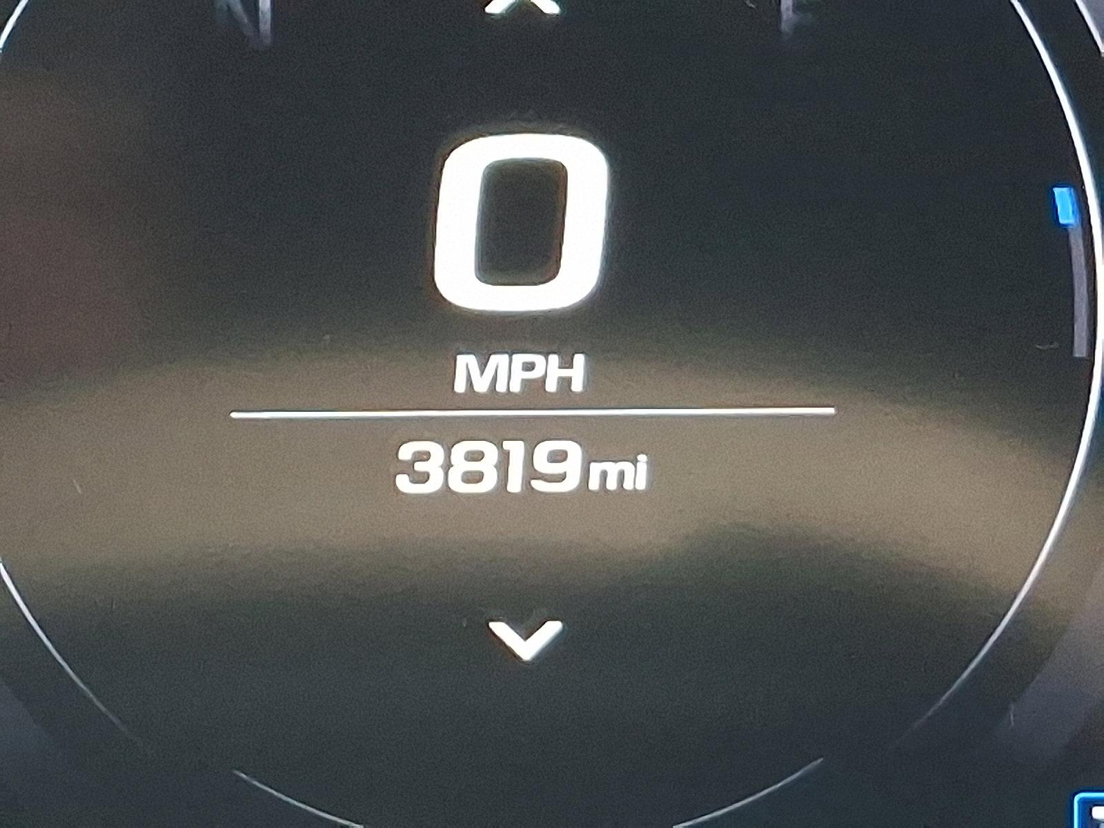 2021 Chevrolet Camaro Vehicle Photo in Trevose, PA 19053