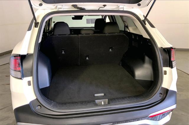 2024 Kia Sportage Vehicle Photo in Lees Summit, MO 64086