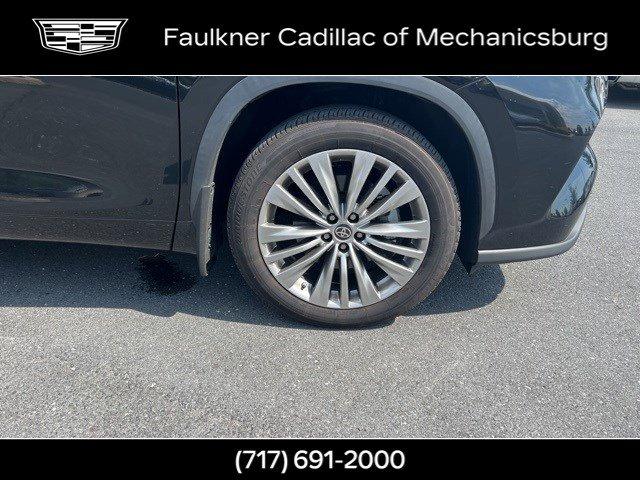 2022 Toyota Highlander Vehicle Photo in MECHANICSBURG, PA 17050-1707