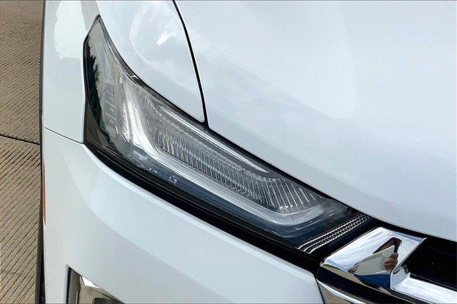 2023 Chevrolet Traverse Vehicle Photo in TOPEKA, KS 66609-0000