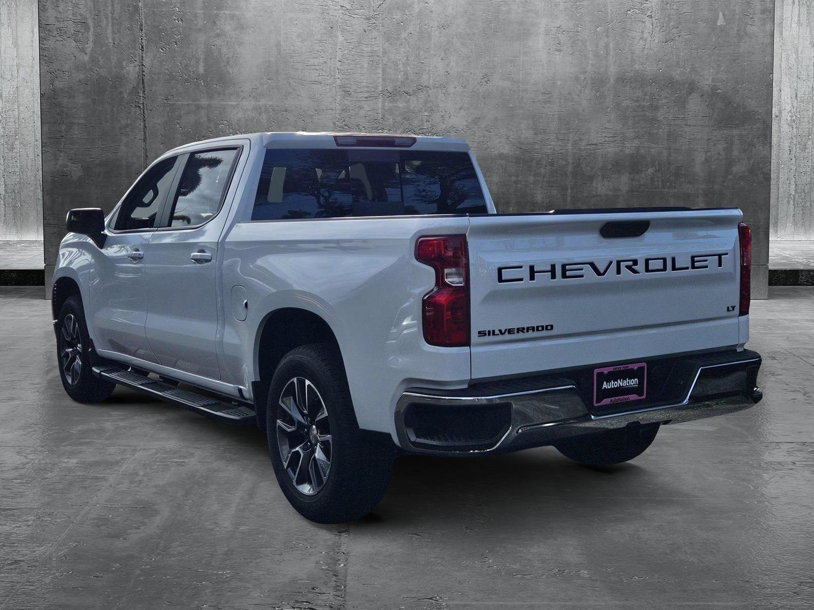 2025 Chevrolet Silverado 1500 Vehicle Photo in GREENACRES, FL 33463-3207