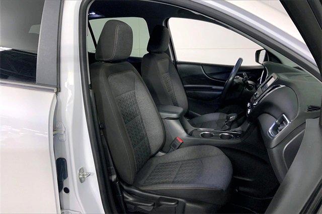 2022 Chevrolet Equinox Vehicle Photo in KANSAS CITY, MO 64114-4502