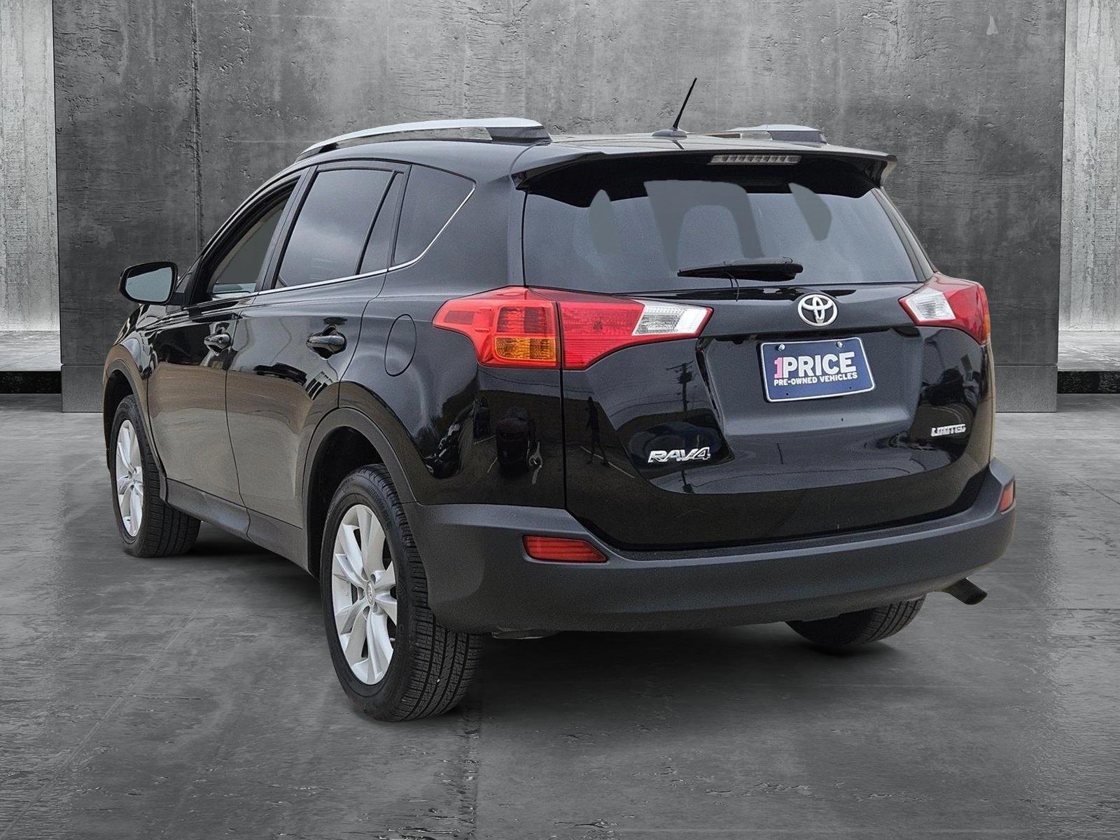 2015 Toyota RAV4 Vehicle Photo in NORTH RICHLAND HILLS, TX 76180-7199