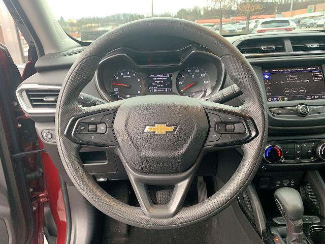 2022 Chevrolet Trailblazer Vehicle Photo in MOON TOWNSHIP, PA 15108-2571