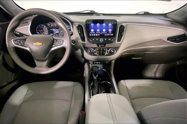 2022 Chevrolet Malibu Vehicle Photo in Lees Summit, MO 64086