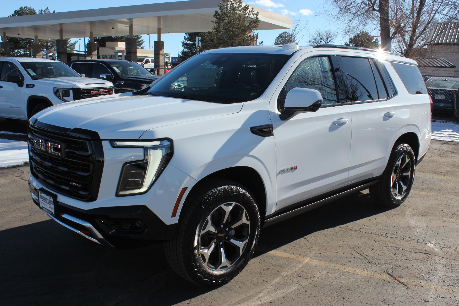 2025 GMC Yukon Vehicle Photo in AURORA, CO 80012-4011