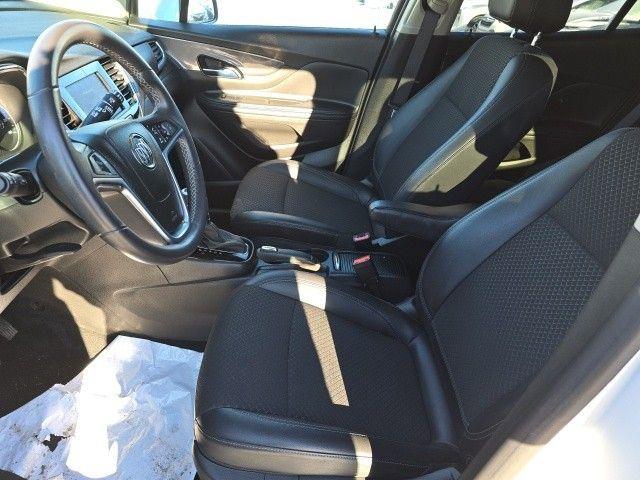 2022 Buick Encore Vehicle Photo in Pleasant Hills, PA 15236