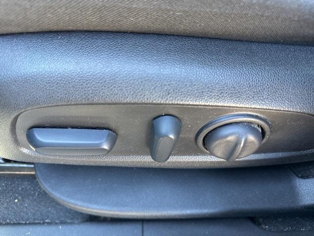 2023 Chevrolet Equinox Vehicle Photo in VENTURA, CA 93003-8585