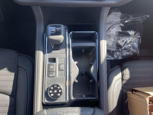 2025 Nissan Pathfinder Vehicle Photo in Flemington, NJ 08822
