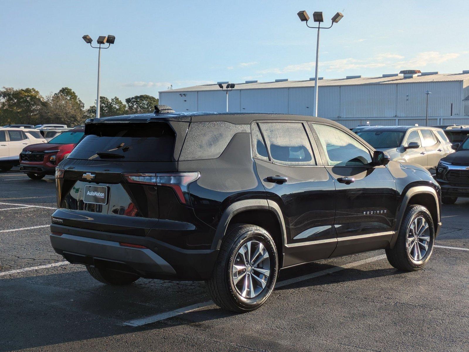 2025 Chevrolet Equinox Vehicle Photo in GREENACRES, FL 33463-3207