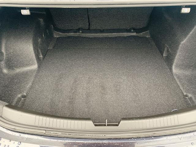 2022 Chevrolet Malibu Vehicle Photo in MOON TOWNSHIP, PA 15108-2571
