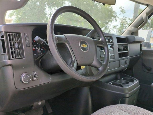 2016 Chevrolet Express Cutaway 3500 Vehicle Photo in PASADENA, CA 91107-3803
