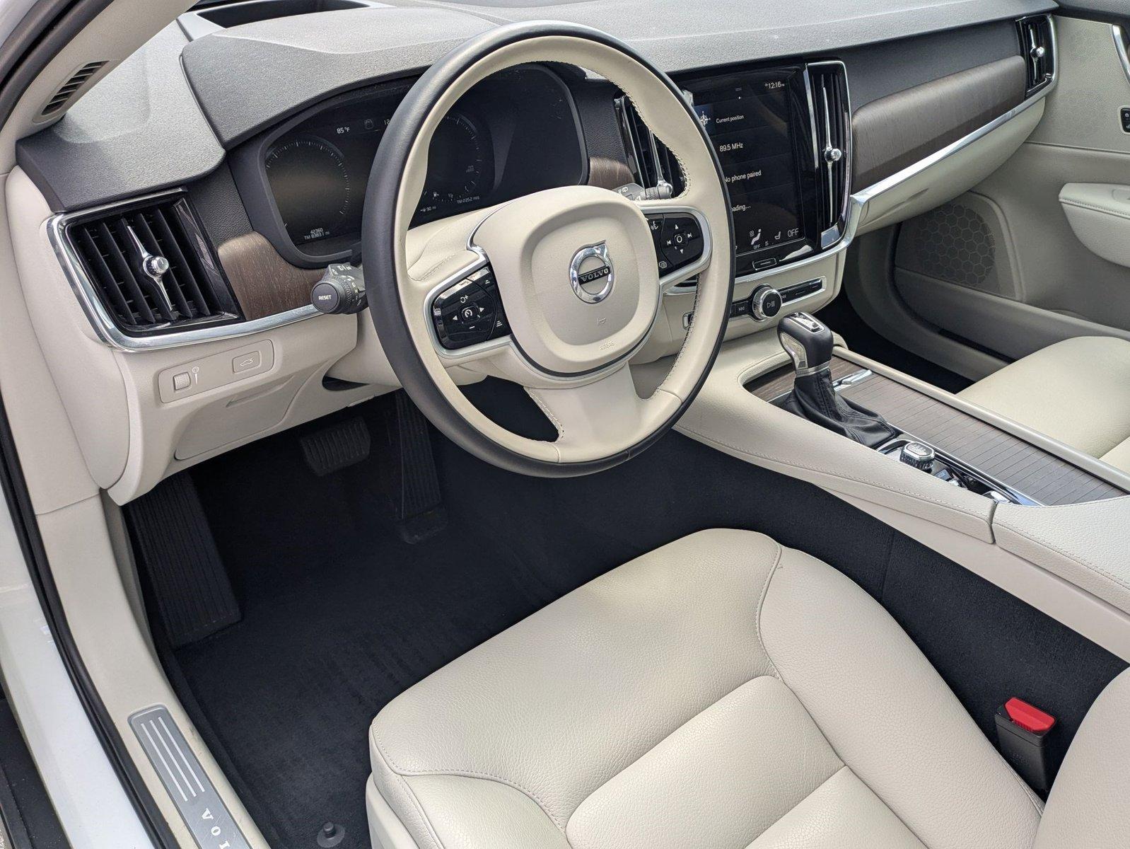2021 Volvo V90 Cross Country Vehicle Photo in Coconut Creek, FL 33073