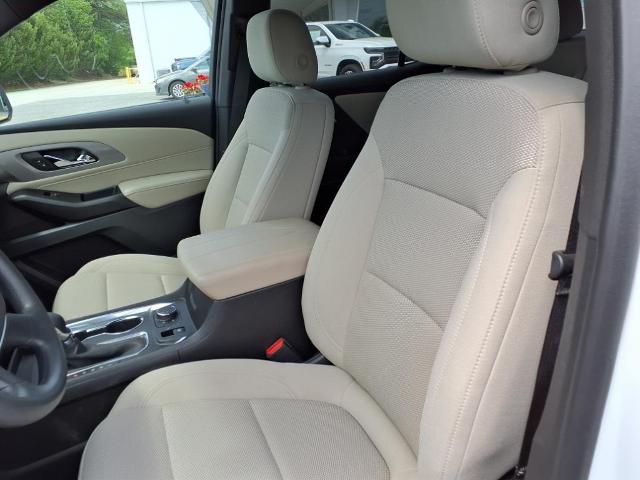 2022 Chevrolet Traverse Vehicle Photo in ROXBORO, NC 27573-6143