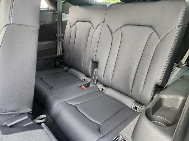 2025 Audi Q7 Vehicle Photo in HOUSTON, TX 77090
