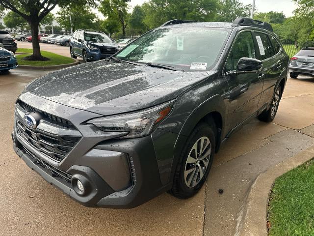 2025 Subaru Outback Vehicle Photo in DALLAS, TX 75209