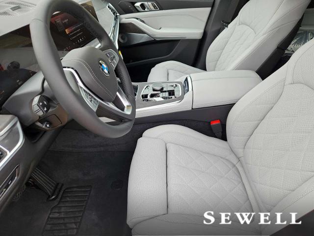 2025 BMW X7 xDrive40i Vehicle Photo in PLANO, TX 75024