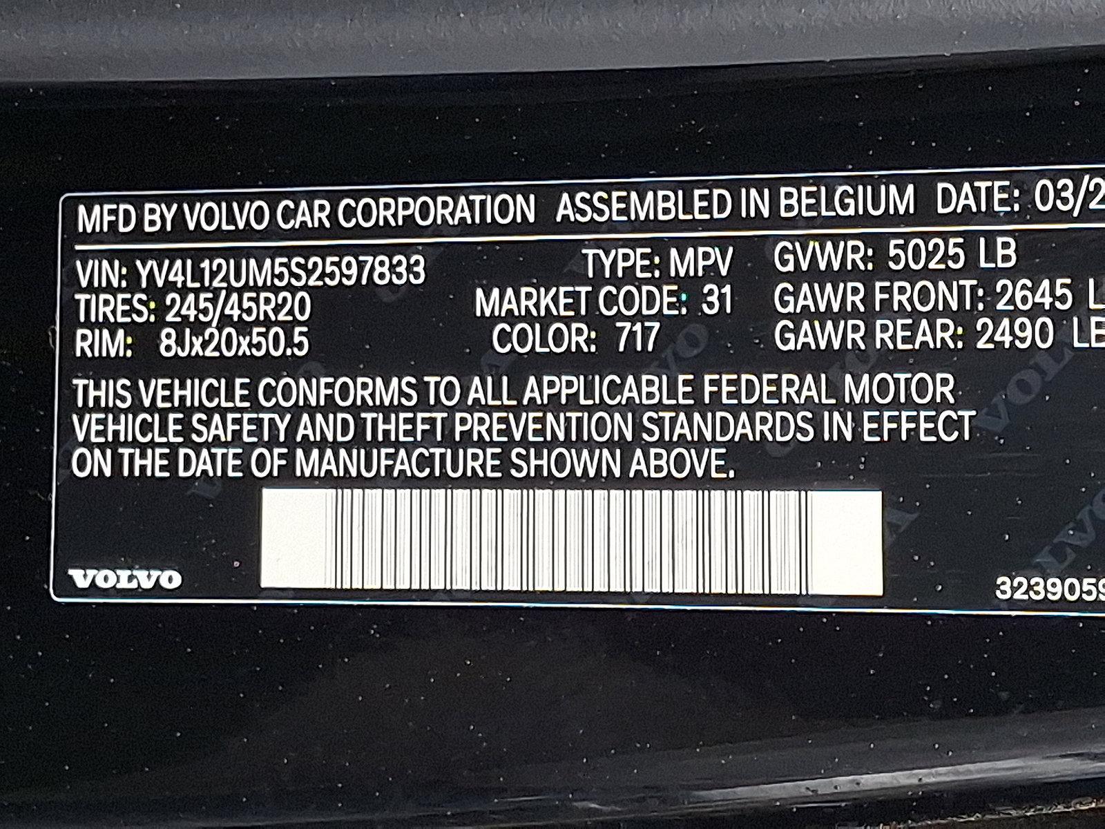 2025 Volvo XC40 Vehicle Photo in Trevose, PA 19053
