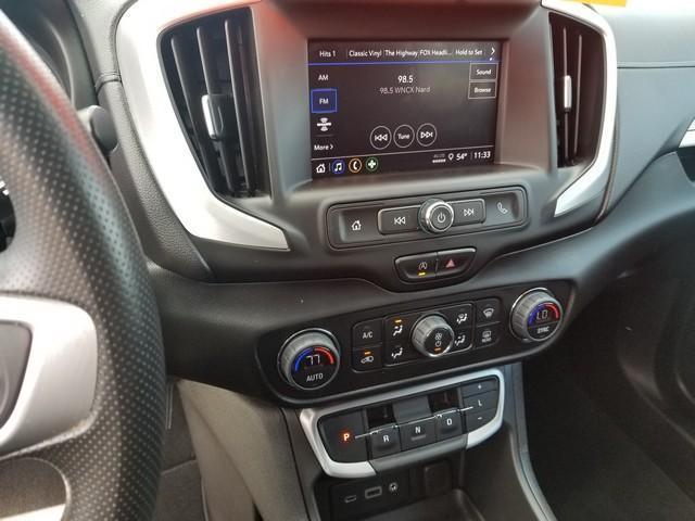 2022 GMC Terrain Vehicle Photo in ELYRIA, OH 44035-6349